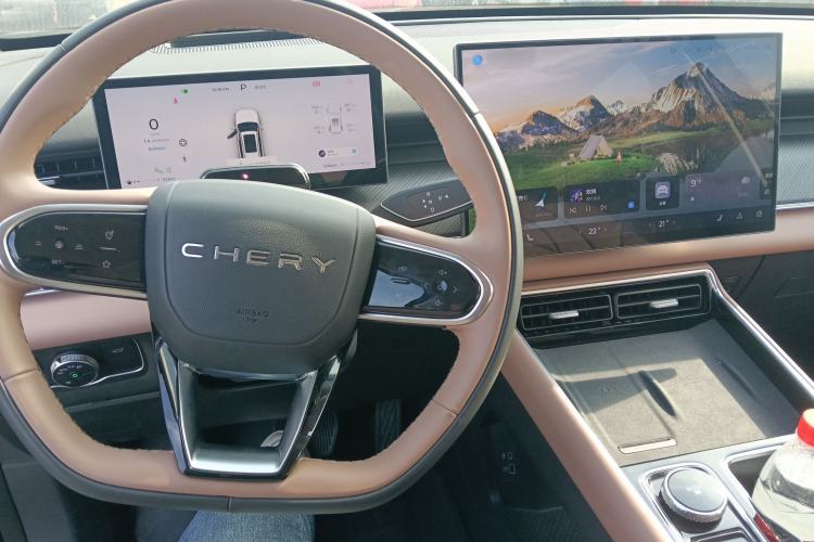 Used Chery Tiggo 8 L 2024 2.0T Two-Wheel Drive Prestige Version 5 Seats
