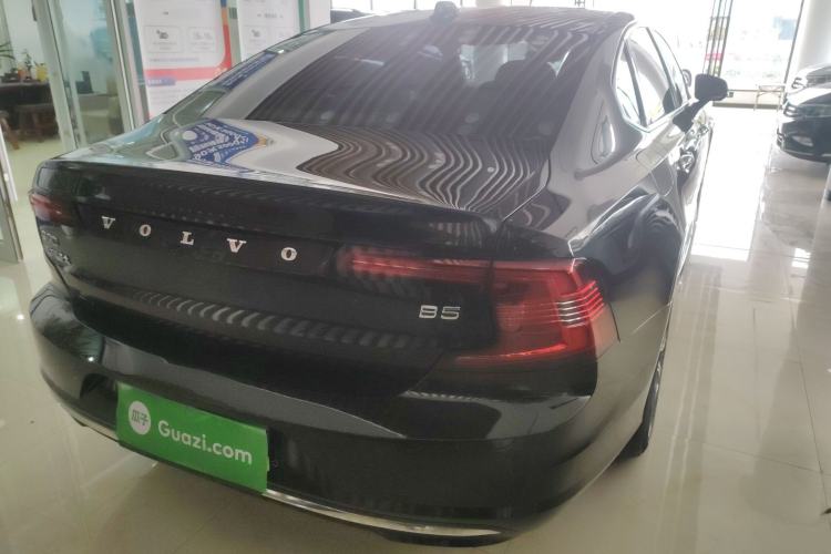 Used Volvo S90 2022 B5 Zhiyi Luxury Edition