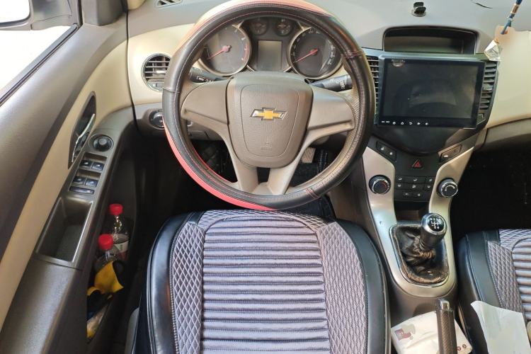 Used Chevrolet Cruze 2015 1.5L Classic SL MT
