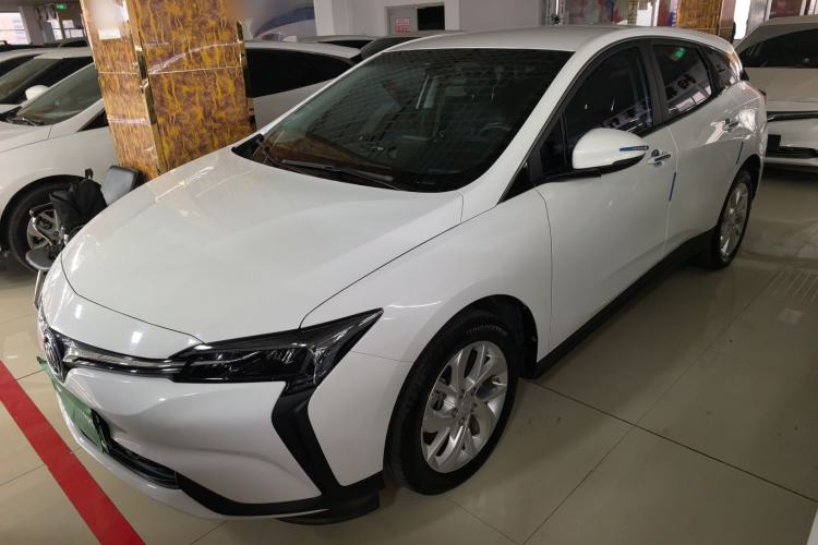 Used Buick Velite 6 2023 430km Range Commuter Version