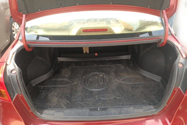 Used Buick Excelle 2013 1.5L Automatic Classic Model
