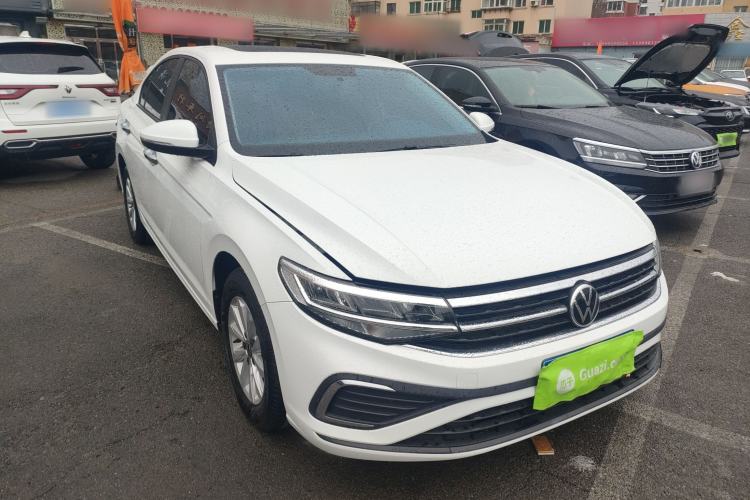 Used Volkswagen Bora 2023 1.5L Automatic Changer Limited Edition Exterior 1