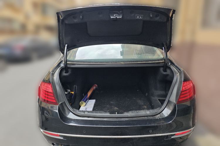 Used BMW 5 Series 2014 525Li Luxury Design Package