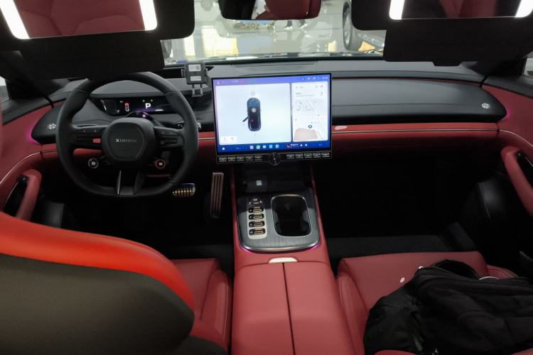 Used Xiaomi Auto SU7 2024 Four-Wheel Drive Ultra-Long Range Advanced Intelligent Driving Max Edition