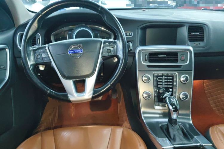 Used Volvo V60 2014 Restyled T5 Zhiya Edition Steering Wheel