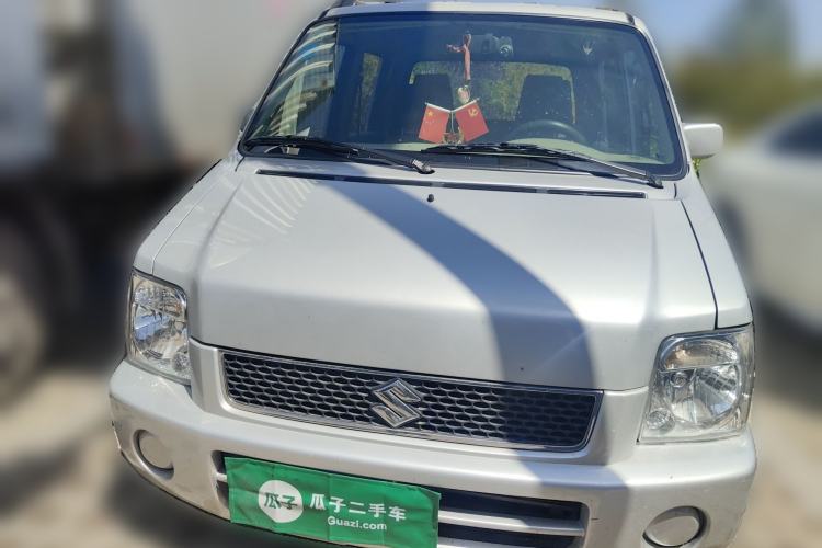 Used Suzuki Wagon R 2015 1.0L Manual Comfort Model Front