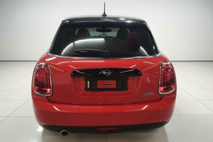 Used MINI 2018 1.5T COOPER Classic Edition Five-Door Version Rear