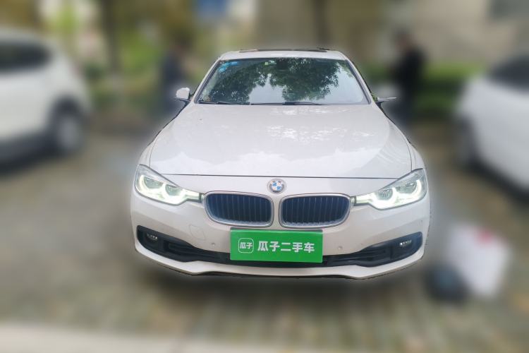 Used BMW 3 Series 2017 318i Fashion Model

