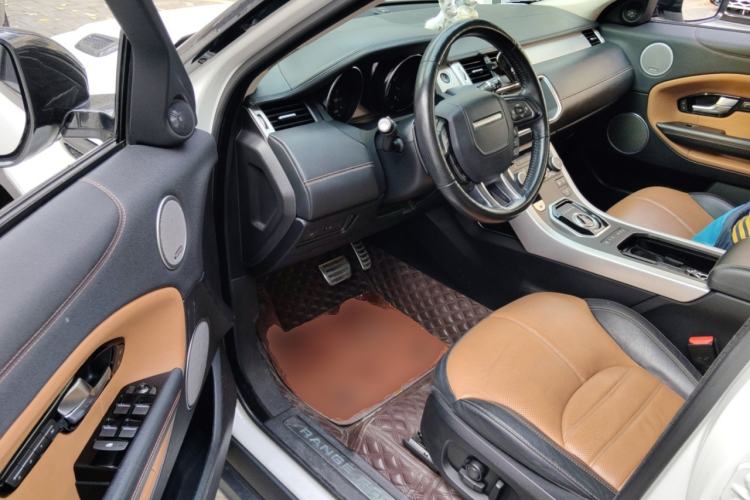 Used Land Rover Range Evoque 2017 2.0T HSE DYNAMIC All-Wheel Drive Edition
