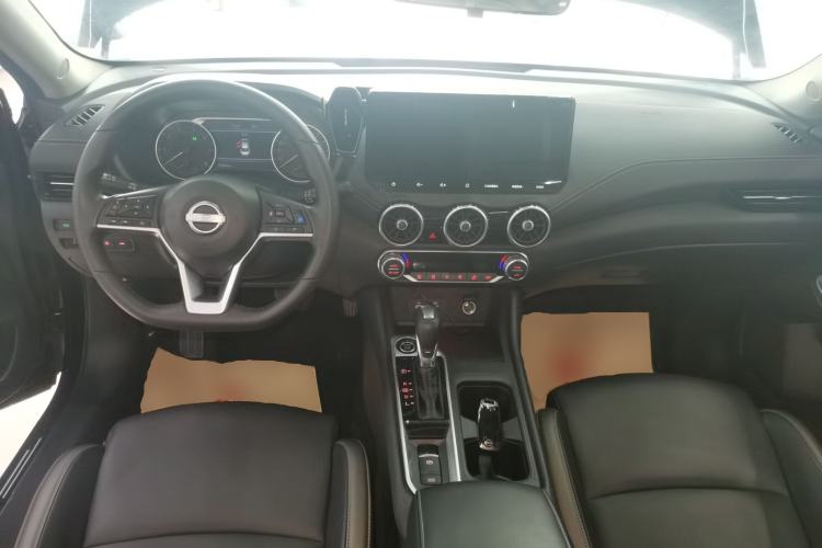 Used Nissan Sylphy 2023 1.6L CVT Smart Drive Version Center Console