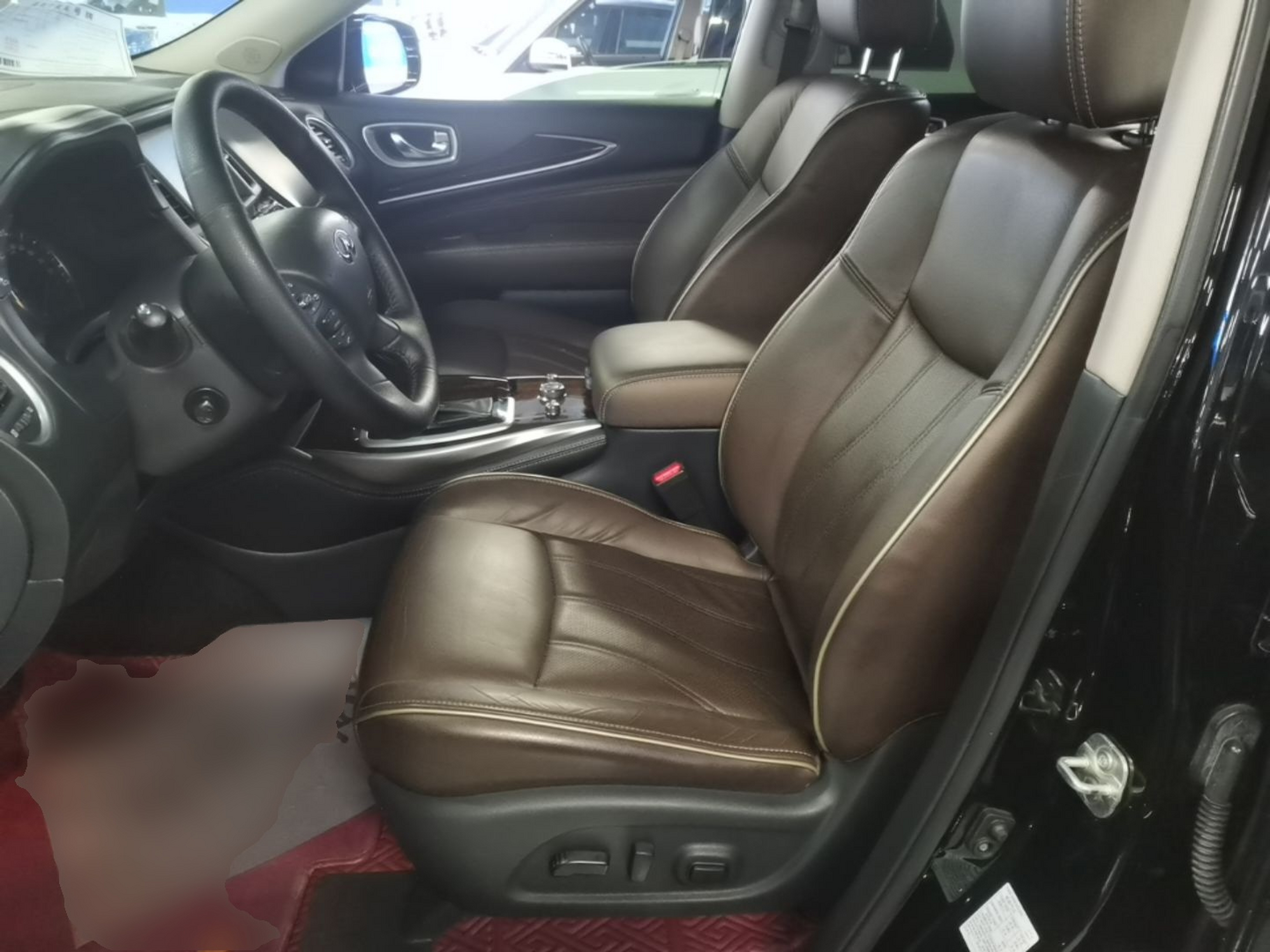 Interior delantero