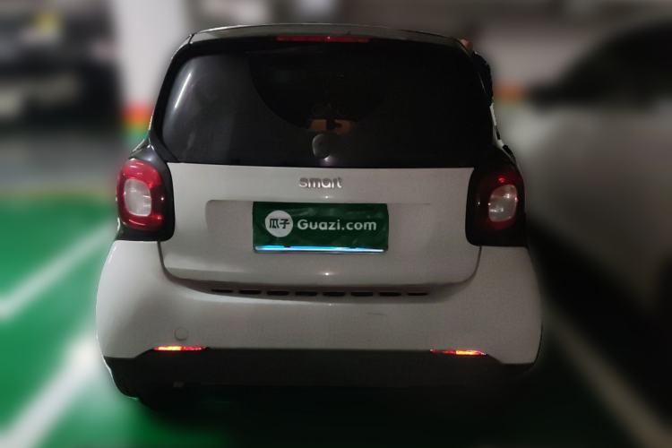 Used smart fortwo 2015 1.0L 52 kW Hardtop Passion Edition
