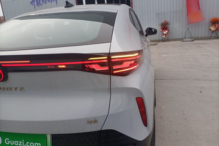 Used Volkswagen ID.UNYX 2024 Pro Long-Range Version