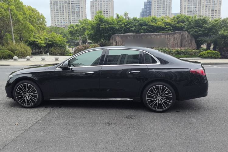 Used Mercedes-Benz E-Class 2026 E 300 L Luxury Exterior 7