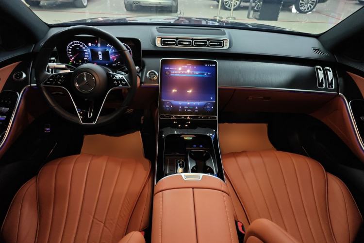 Used Mercedes-Benz S-Class 2023 S 400 L Business Model Center Console