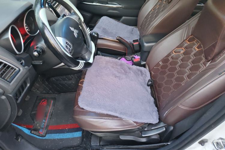 Used Mitsubishi ASX 2016 1.6L Manual Two-Wheel Drive Pioneer Edition
