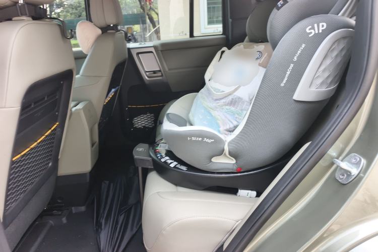 Used iCAR V23 2025 501 Four-Wheel Drive Intelligent Driving Version Left Rear Seat