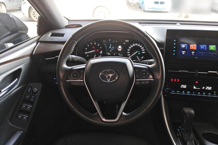 Used Toyota Avalon 2023 2.0L Premium Edition