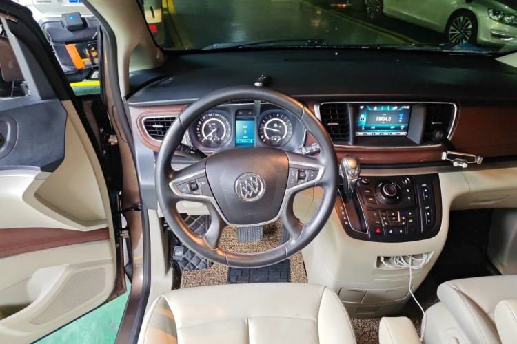Used Buick GL8 2018 28T Prestige Version China VI Standard