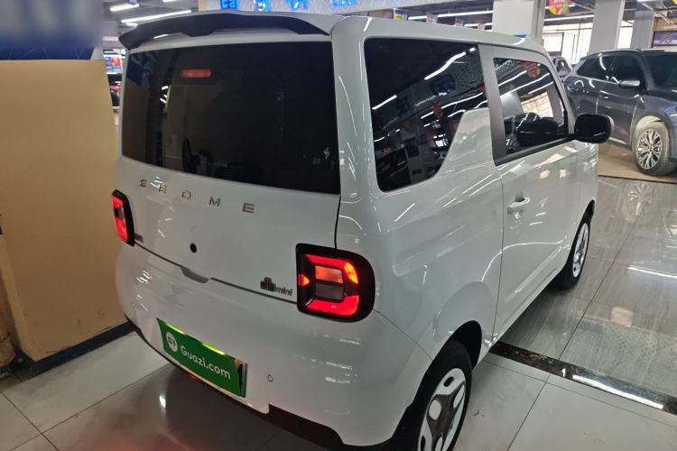 Used Geely Galaxy Panda 2025 210 km – Yuanqi Bear
