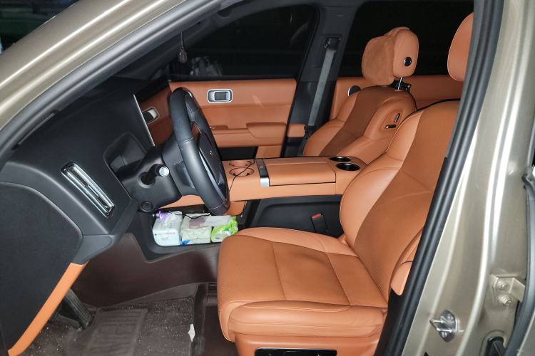 Used Li Auto L9 2022 Max model
