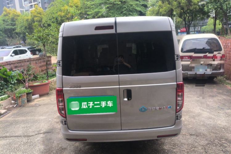 Used CHANGAN KUAYUE Xing V7 EV 2025 Model, Passenger Version, Comfort Type, 6-seater Rear