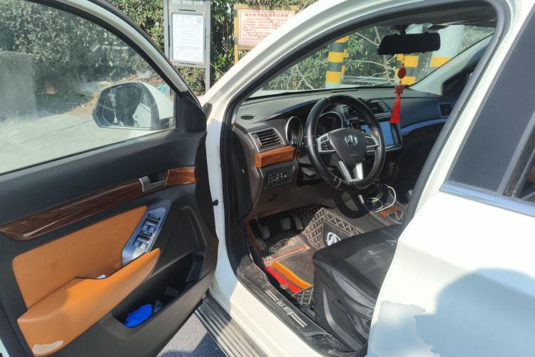 Used BAIC Weiwang S50 2016 1.5T Manual Happy Motion Superior Edition Driver Seat