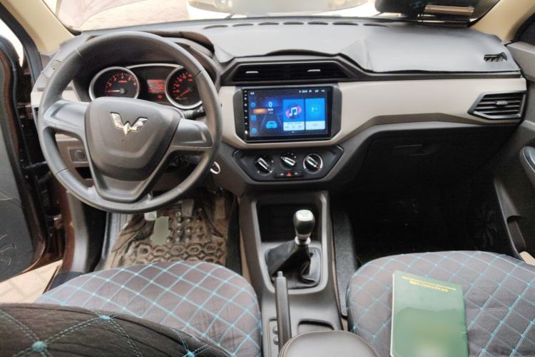 Used Wuling Hongguang 2019 1.5L S Standard Version China VI LAR