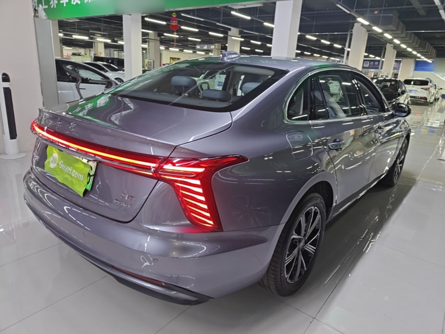 Hongqi H5 PHEV 2025 170 Super Hybrid Version — снимка 6