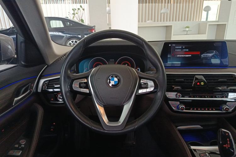 Used BMW 5 Series New Energy 2019 Updated Version 530Le Luxury Package Steering Wheel
