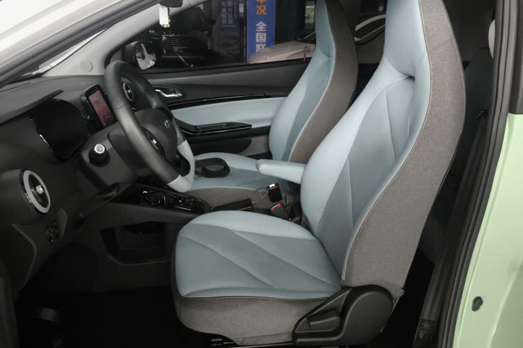 Used Chery QQ Little Ant 2022 Sweet Pink Edition Half-Sugar Version Lithium Iron Phosphate 29.2 kWh 30 kW 301 km