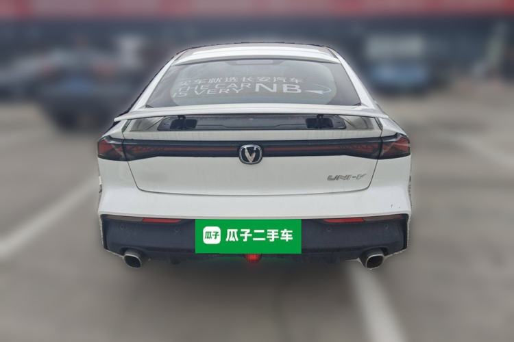 Used Changan UNI-V 2022 1.5T Smart Navigation Version
