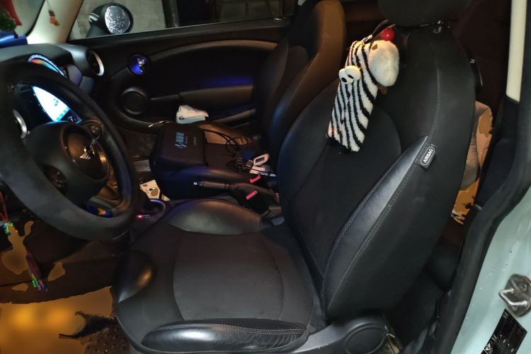 Used MINI 2011 1.6L COOPER Fun Left Front Seat