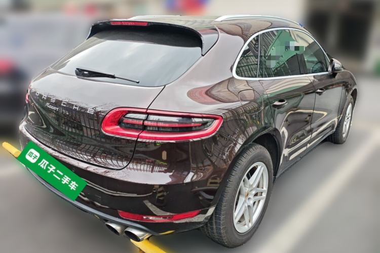 Used Porsche Macan 2014 Macan 2.0T Rear Right 45 Deg