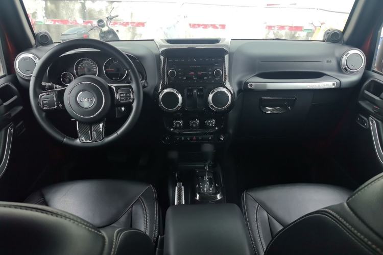 Used Jeep Wrangler 2013 3.6L Sahara two-door model
