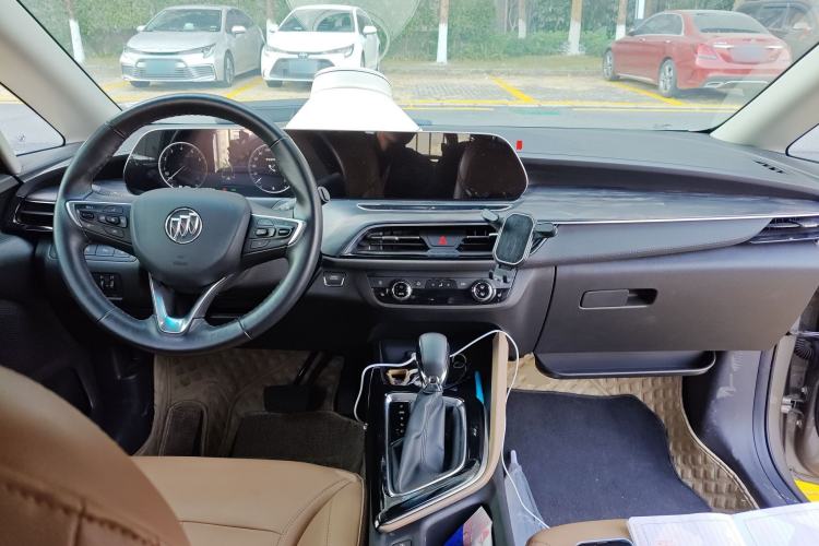 Used Buick GL6 2021 323T Mild Hybrid Connect Prestige Model