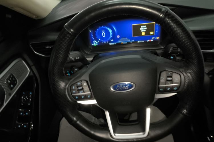 Used Ford Explorer 2020 EcoBoost 285 4x4 Titanium Edition 6 Seats
