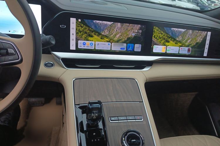 Used Geely Auto Monjaro L 2025 Dongfang Yao 2.0TD Automatic Lanxing Edition
