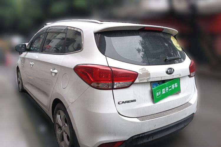 Used Kia Carens 2013 2.0L 7-Seater Automatic Comfort Edition China IV Standard