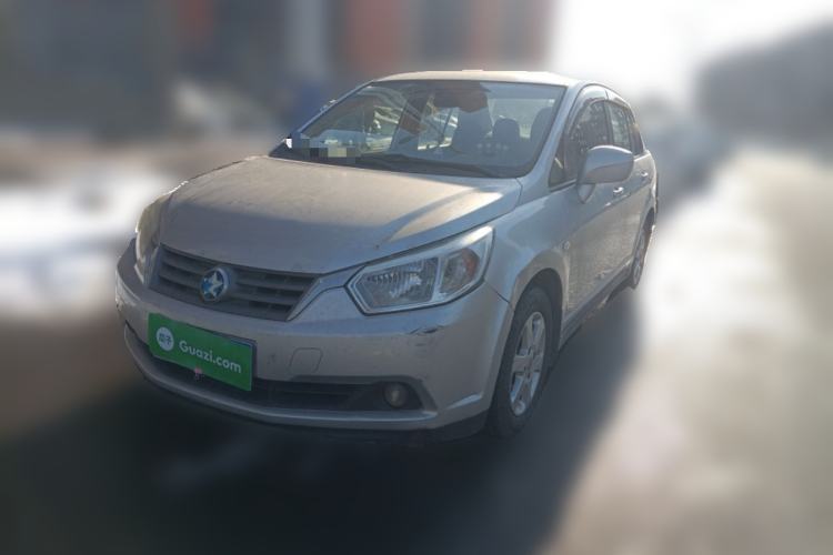 Used Venucia D50 2012 1.6L Manual Luxury Edition