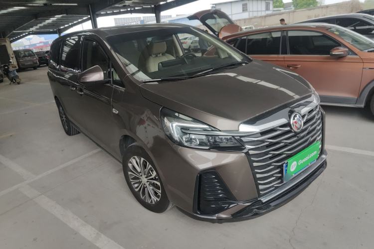 Used Buick GL8 2023 Land Executive Class 652T Luxury Model Front Right 45 Deg