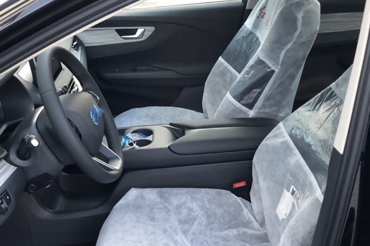 Used Hongqi E-QM5 2025 500km Range Commuter Version
