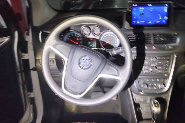 Used Buick Encore 2015 1.4T Automatic Two-Wheel Drive Urban Elite Version