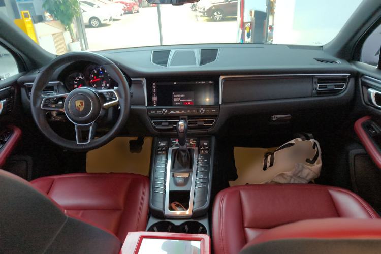 Used Porsche Macan 2018 Macan 2.0T