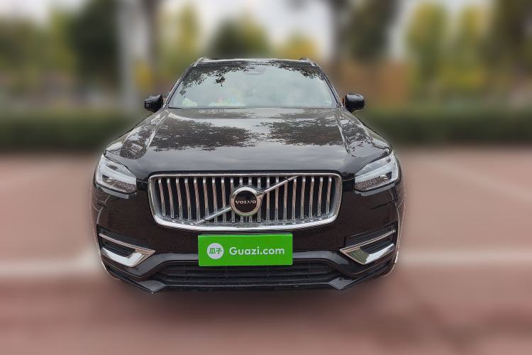 Used Volvo XC90 2023 B5 SmartDrive Luxury Edition 5 Seats Front