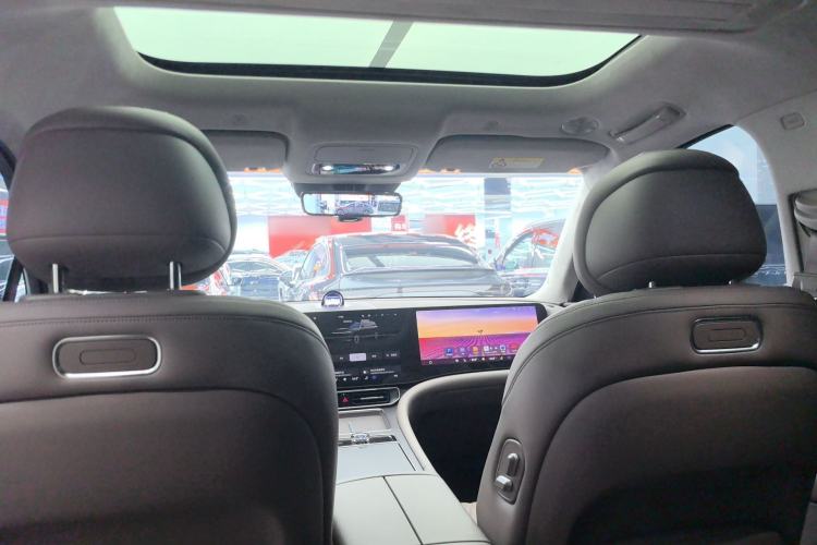 Used Hima AITO M9 2025 Extended-Range Ultra Version 52 kWh 6-Seater
