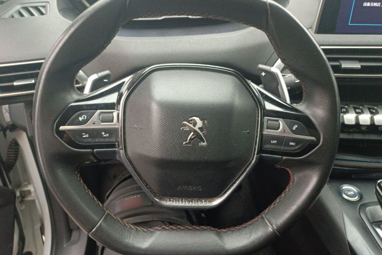 Used Peugeot 5008 2017 350THP 7-Seater Elite Edition Steering Wheel