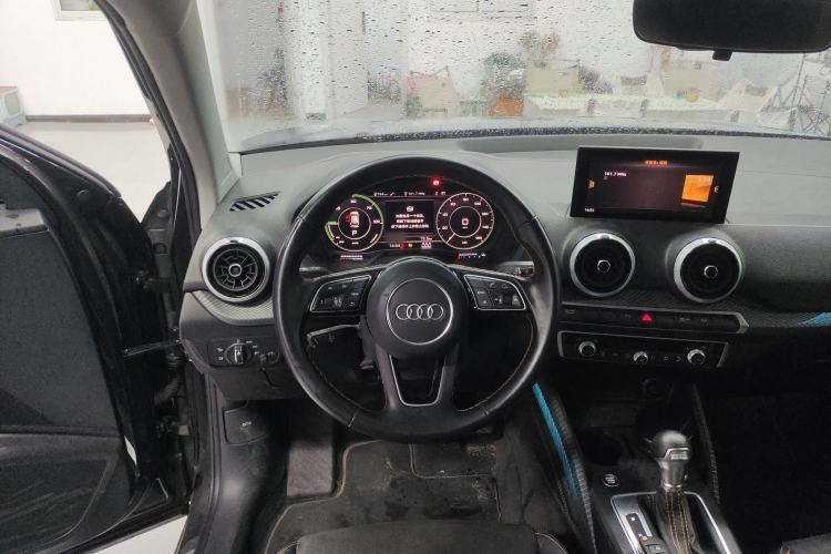 Used Audi Q2L e-tron 2022 Q2L e-tron Pure Electric Smart Enjoyment Model
