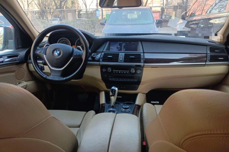 Used BMW X6 2011 xDrive35i
