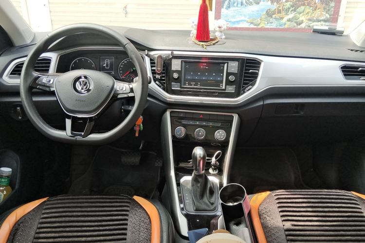 Used Volkswagen T-ROC 2020 230TSI DSG Two-Wheel Drive Advanced Version
